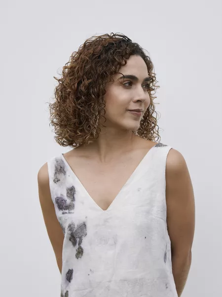 Vestido de Rosas Coral Conscious brand | Encuentra regalos para tauro